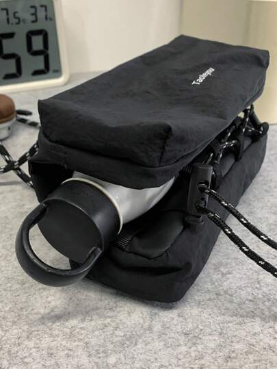 حقيبة لزجاجة المياه يمكن لكلا الجنسين استخدامها ، بسيطة وخفيفة الوزن ، حقيبة عبر الجسم عصرية متعددة الوظائف للرياضة والدراجات مناسبة للرجال والنساء