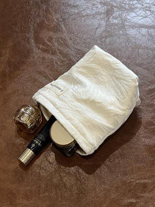 حقيبة مستحضرات التجميل، حقيبة مستحضرات تجميل محمولة للنساء، محفظة عملات معدنية لأدوات ملحقات مستحضرات التجميل، حقيبة تخزين طقم السفر، حقيبة مستحضرات تجميل لفوط صحية، حقيبة سفر للنساء، حقيبة حمام للسفر