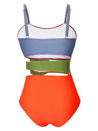 Swim Oasis بدلة سباحة حجم كبير للنساء قطعة واحدة بأشرطة رفيعة مطبوعة بزهور الورد والرقعات مع تنورة كاجوال ، بدلة سباحة قطعتين