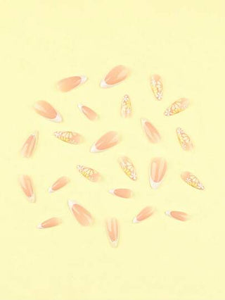 24 قطعة من أظافر الضغط الصيفية، أظافر صناعية فرنسية بيضاء، أظافر صفراء فرنسية، ضغط على شكل لوز متوسط، فن أظافر بتصميم جديد، مجموعة مانيكير تتضمن ورقة لاصقة واحدة ومبرد صغير، مثالية للارتداء اليومي