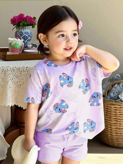 مجموعة قميص كم قصير وشورت للبنات الرضع الكاجوال المريحة، مع طبعات أنيقة للحيوانات والحروف، مثالية للارتداء اليومي والألعاب الخارجية، مناسبة للربيع والصيف