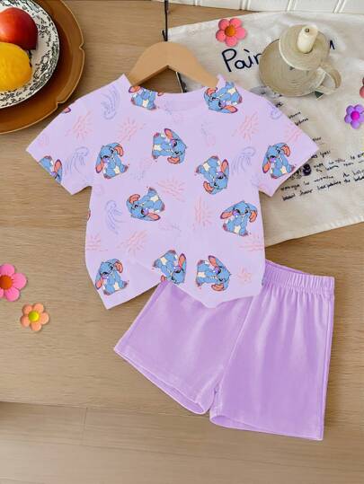 مجموعة قميص كم قصير وشورت للبنات الرضع الكاجوال المريحة، مع طبعات أنيقة للحيوانات والحروف، مثالية للارتداء اليومي والألعاب الخارجية، مناسبة للربيع والصيف
