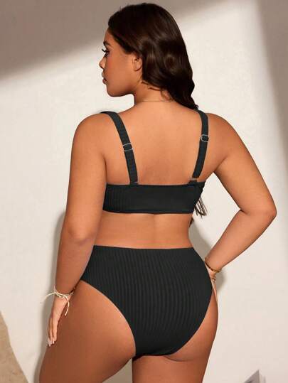 Swim Lushoire مجموعة ملابس شاطئ وسباحة من قماش ذو نسيج ملمس بلون أحادي وحجم كبير