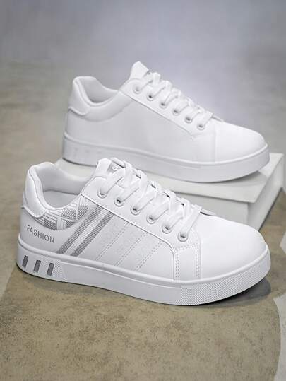 أحذية رجالية جلدية للسفينة، أحذية رياضية كاجوال قابلة للتنفس، أحذية ذات نعل مسطح للطلاب، أحذية جلدية رمادية كورية