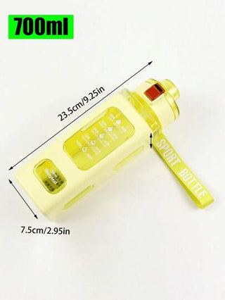 1 قطعة زجاجة مياه رياضية سعة 700 مل، زجاجة مياه للطلاب، زجاجة مياه للأزواج، كوب مع قش محمول، مناسب للأنشطة الخارجية والتجمعات وعيد الحب والهدايا العيدية، ضروري لبداية موسم المدرسة، معدات التحكم بالترطيب الصيفي، أدوات شرب (ألوان عشوائية)