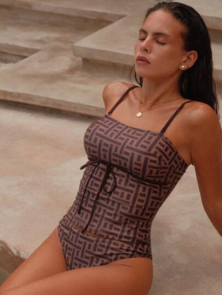 طقم تانكيني حريمي Swim Chiccia مجموعة بيكيني من 2 قطعة للنساء، بطبعة عشوائية مكونة من ملابس علوية بحمالات رفيعة ظهر مكشوف وأسفل بطبعة عادية