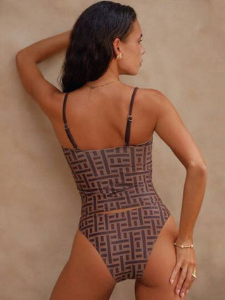 طقم تانكيني حريمي Swim Chiccia مجموعة بيكيني من 2 قطعة للنساء، بطبعة عشوائية مكونة من ملابس علوية بحمالات رفيعة ظهر مكشوف وأسفل بطبعة عادية