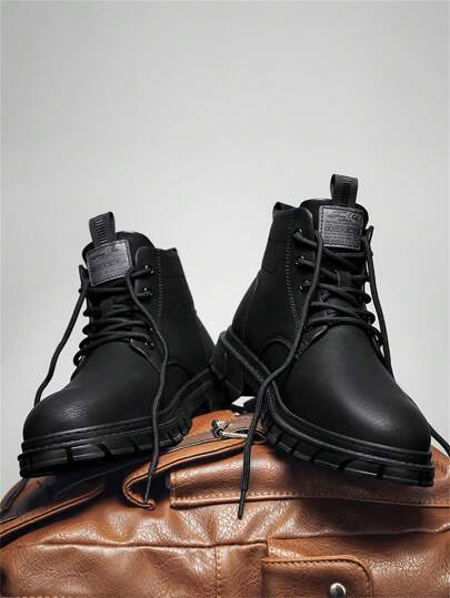 2025 بوت رجالي عالي الرقبة جديد، مضاد للانزلاق ، مضاد للروائح ، مريح ، بوت عمل رجالية مرنة وعصرية من الجلد ذات أربطة