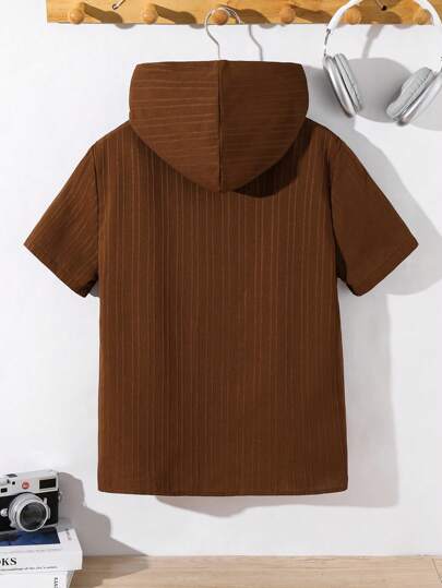 قميص كوري نسيج قماشي مطبوع بأكمام قصيرة مزود بقلنسوة مناسب للمراهقين، مناسب للتنقلات والمدرسة والاستخدام اليومي والأنشطة الخارجية والرياضة، موسم الربيع/الصيف
