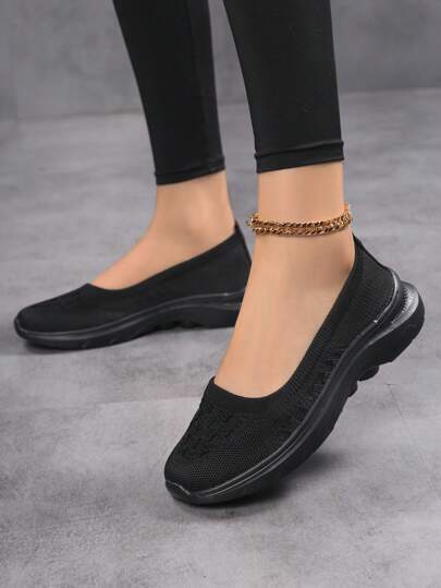 أحذية سوداء منسوجة بسيطة وخفيفة للنساء، منافذ للتهوية وسهلة الارتداد، مريحة وخفيفة الوزن
