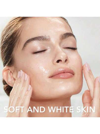 كريم الوجه مرطب ومرطب للغاية، لطيف، مغذي، منعش وملساء للبشرة