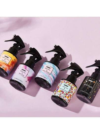 رذاذ عطر المنزل البقاء طويل المفعول 100مل، يمنحك سحرًا جذابًا. عطر الباشن فروت الصيفي، متعدد النكهات، مزيل رائحة، معطر منزلي مضاد للبكتيريا، مناسب للغرف، الأماكن الداخلية والخارجية، الحفلات، العطل، المنازل، المكاتب. هو هدية مثالية ل- الأصدقاء...