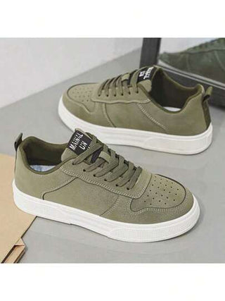 أحذية تزلج رجالية بلون أحادي، مريحة ومانعة للانزلاق، أحذية كاجوال بسُمك سُميك ومربوطة بالرباط، مناسبة للأنشطة الخارجية. المقاس: 39-48