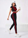 SHEIN Sport Studio طقم رياضي مكون من 2 قطعة، حاقن ظهر ملون بتصميم رقبة دائرية وأكمام قصيرة مع بنطلون طويل خصر عالي
