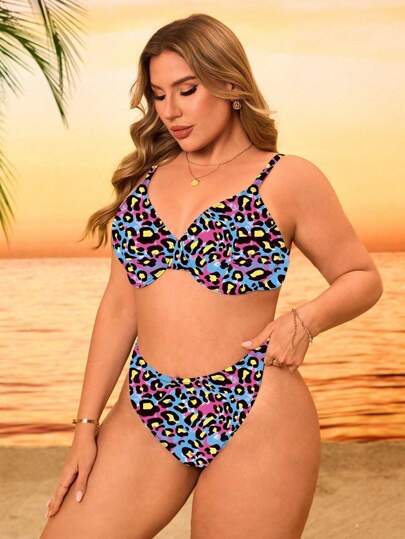 SHEIN Swim Curve مجموعة بكيني ل- المرأة الحجم الكبير مطبوعة بنقشة النمر الأسود والأبيض، مجموعة من قطعتين مع حمالة غير سلكية