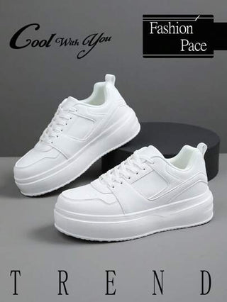 أحذية رياضية كاجوال مريحة للرجال ذات لون أحادي بنمط مبتكر، سهلة الإرتداء مناسبة للتنقل اليومي، حذاء أبيض صغير