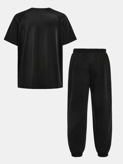 SHEIN مجموعة ل2 قطعة ملابس حريمي بنطال بسحاب وتي شيرت بياقة طاقم بأكمام قصيرة ومطبوع لبراعم الفتيان، ملابس رياضية كاجوال