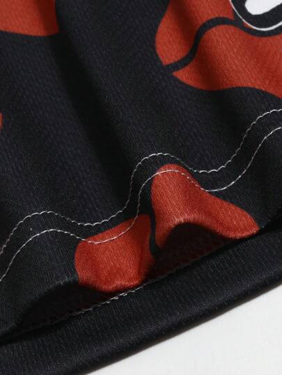 ROMWE MEN صدر قصير كاجوال رجالي مع طبعات قلب ، صيفي