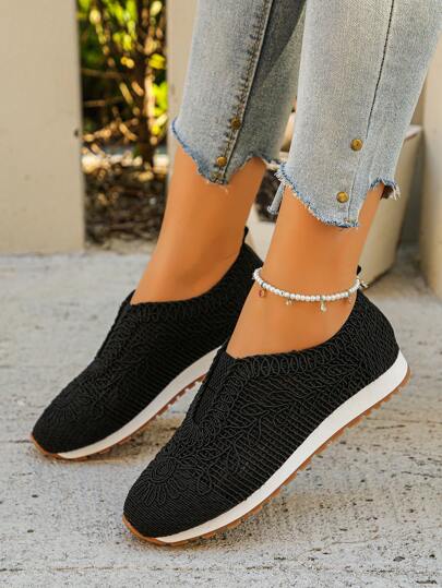 نساء صنادل كاجوال من القماش المنسوج بحبال القنب مع أخفاف سوليد، أحذية بوهيمية بنمط عشوائي سهلة الارتداء للاستخدام اليومي في الصيف، باللون الأسود