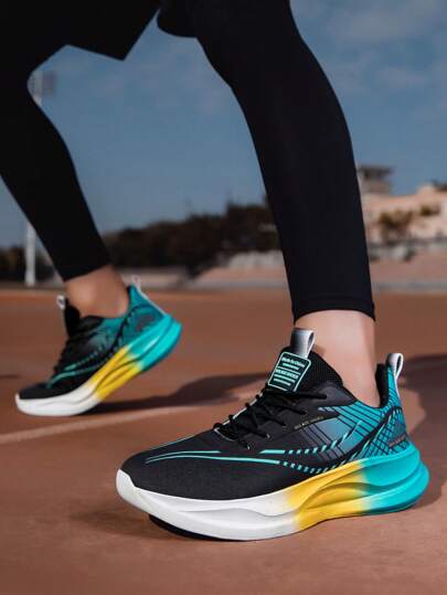 بسنارات رجالية مريحة - تصميم متداخل أزياء ملون، مزودة بنعل هوائي، خفيفة الوزن قصيرة القامة بنظام ربط بأربطة، مناسبة للارتداء اليومي والرياضي، ذات نمط شرائط زرقاء وسوداء، مريحة للارتداء في كافة الفصول