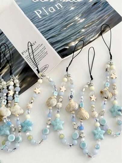 قطعة واحدة سلسلة هاتف منجرة بالخرز على شكل نجمة زرقاء، سلسلة شارم جميلة ،عقدة مفاتيح، حامل كاميرا،تزيين غطاء الهاتف، علاقة حقيبة ظهر للنساء، هدايا للأم والعائلة والأصدقاء وعيد الميلاد والأعياد