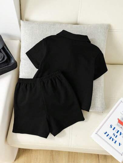 SHEIN طقم قطعتين من الكنزة الفضفاضة ذات الأكمام الراجلان بالرقبة المستديرة والشورت المحبوك، مناسب لارتداء الربيع والصيف داخل المنزل وخارجه