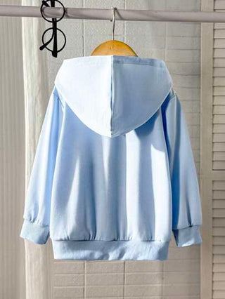 معطف كاجوال ذو قلنسوة مطبوع عليه صورة فارس صغير له أكمام طويلة وياقة مغلقة بسوستة