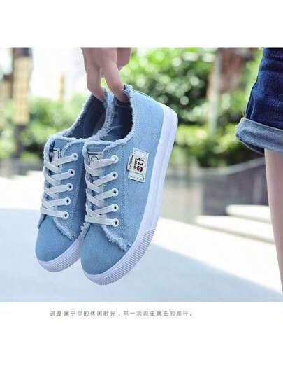 أحذية كانفاس للنساء، منخفضة القمة مع سولة سميكة، أحذية مشي كاجوال مريحة، حذاء رياضي كلاسيكي مسطح وأنيق