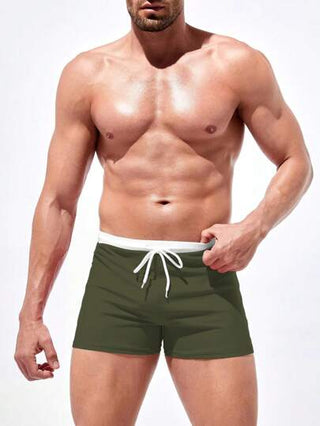 Manfinity Swimmode شورت سباحة رجالي ذات لون متباين مع رباط سحب