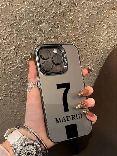 غطاء هاتف رقم 7 نادي مدريد مناسب لطرازات الآيفون 16، 15، 14، 13، 12، 11 برو ماكس، X، XR، XS ماكس، 8 و 7 بلس ، مع غطاء خلفي مضاد للسقوط ، متوافق أيضًا مع Galaxy A33(5G)/A32(4G)/A52(5G 4G عام)/S20FE/S21FE/A14(4G 5G عام)/S23/S23 PLUS/S23 ULTRA/S23 FE/A55 5G/
