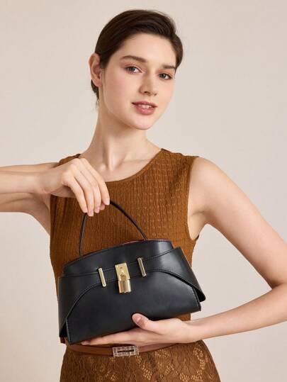 MOTF PREMIUM حقيبة يد بتفاصيل قفل الموضة