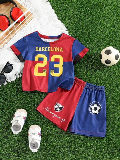 SHEIN طقم للأطفال الرضع البنين، يتكون من 2 قطعة قمصان بأكمام قصيرة مزخرفة برسومات وخطوط، وشورت ذو خصر مطاطي، ملابس رياضية صيفية لطيفة