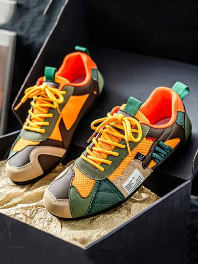 أحذية رياضية رجالية صيفية بتصميم حديث لعام 2024 ، قماش شبكي ملون خفيف الوزن، تنفس عالي، كاجوال سهل الارتداء ، مناسبة لجميع المواسم