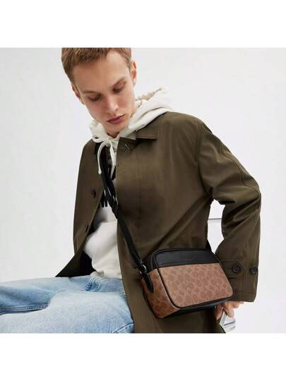 Coach حقيبة كروس بودي جلدية جراهام 23 حقيبة كتف صغيرة للرجال مع حزام قابل للتعديل