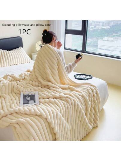 بطانية فرو صناعي كبيرة الحجم 200 * 230 سم ، ناعمة جدًا قطعة واحدة ، بارد وناعم بلون أبيض مخطط من البوليستر الفلانيلي، للاستخدام على مدار السنة على الأريكة، السرير، المكتب، السفر، ديكور منزلي حديث، هدية عيد الحب، ملمس فاخر