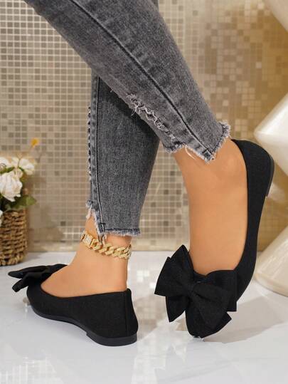 أحذية لوفر سهلة الارتداء بتصميم فراشة لون أساسي للنساء، أحذية رياضية مريحة للخروج والمشي اليومي باللون الأسود