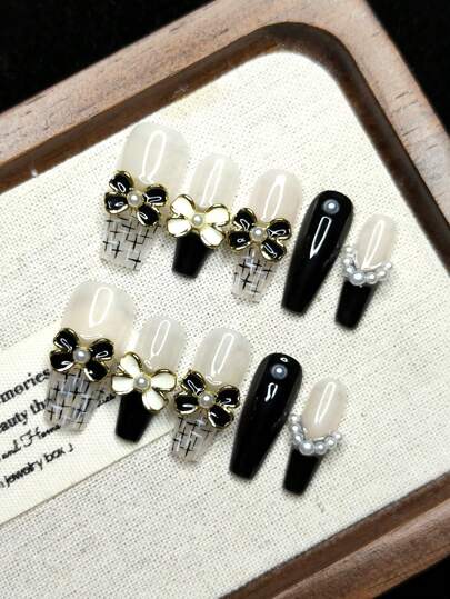 أظافر صناعية قابلة للارتداء، أظافر صناعية جاهزة للالتصاق بشريط أسود وأبيض، بنقشة نقاط، تصميم موضة، قابلة لإعادة الاستخدام للنساء، تأتي مع طقم أدوات