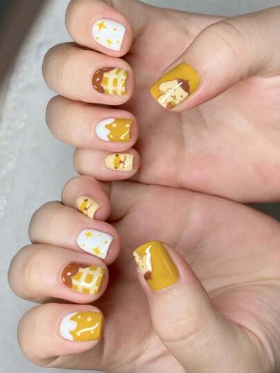 Sanrio قطعتان ملصقات أظافر جميلة بتصميمات سانريو ل- Pompompurin الأصفر المجسم 5D عبارة عن لواصق لديكورات الأظافر ، اكسسوارات فنون الأظافر للنساء والفتيات