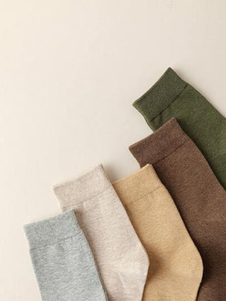 9 أزواج جوارب قصيرة للرجال ذات لون أحادي، ناعمة ومريحة، جوارب طويلة متعددة الاستخدامات مناسبة للبس اليومي والكاجوال والرياضة والأعمال في فصلي الخريف والشتاء