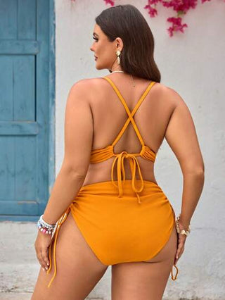 SHEIN Swim Curve بكيني برتقالي اللون قطعتين ، ذو تفاصيل كشكشة وشراريب زخرفية، للاستخدام في العطلات، مقاس كبير