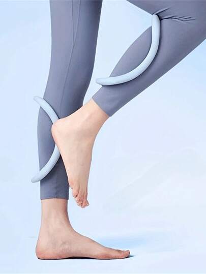 4 حلقات يوجا - حلقات لياقة بدنية متعددة الوظائف لنحت الكتفين ، وتخفيف الظهر وتمارين الساق - إطالة فاشيا ناعمة للرجال والنساء