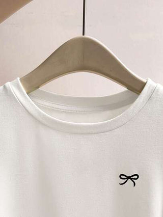 EZwear تي شيرت سيدات أكمام طويلة لون واحد كاجوال، بتصميم بسيط وأنيق للارتداء اليومي