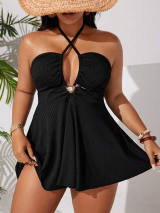 SHEIN Swim Curve ملابس سباحة للسيدات بدينات قطعتين بأشرطة عريضة باللون الأسود الصلب وتصميم عصري مع خصر عالي وحبل خصر مشدود و عنق حالتر