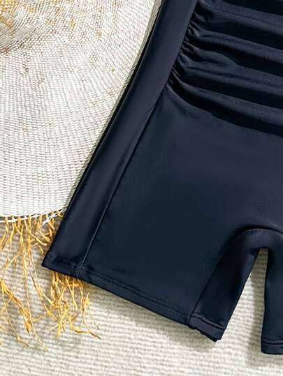 بدلة سباحة أحادية اللون مع شورت، مرتبة ذات حماله للمراهقات