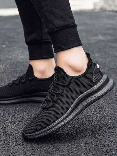 حذاء رياضي رجالي كاجوال بنمط قديم، حذاء ريشي للرجال شكل مميز