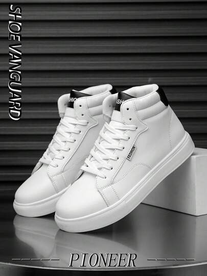 أحذية كاجول كانفاس مريحة يومية متعددة الاستخدامات للشباب، للرجال ذات تصميم بسيط بألوان الأبيض والأسود مميزة ،مع نقشة أحرف أمامية ، رباط علوي، تفاصيل مبتكرة