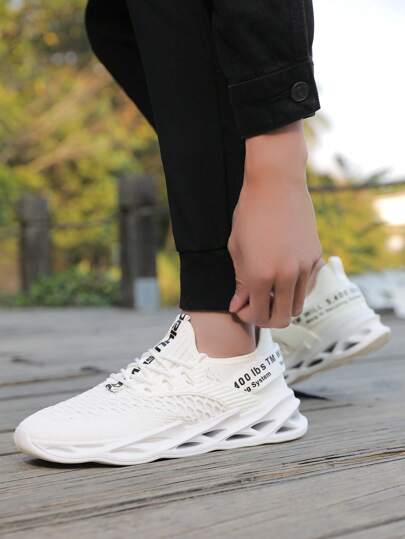 حذاء رياضي خفيف الوزن، مصنوع من الشبكي للزوجين للسفر اليومي والرياضة ، موديل 2025