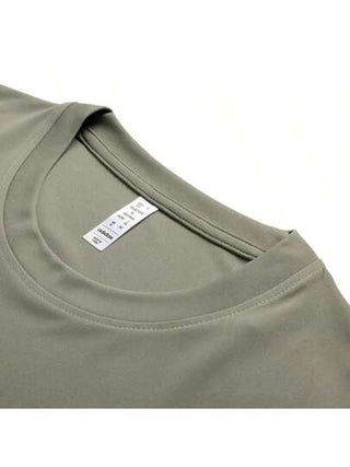 Adidas قميص نصف كم نمط CLUB SMU3S، قميص رياضي رجالي برقبة طاقم AEROREADY سريع الجفاف للياقة البدنية والرياضات الخارجية والجري IY3217