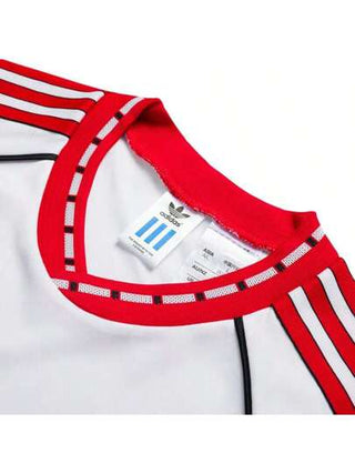 Adidas قميص رياضي كم قصير بجيرسي مانشستر يونايتد 91، شعار الفريق، رقبة دائرية، قميص كرة القدم المتدرب والياقة اللياقية البدنية للرجال JF0376