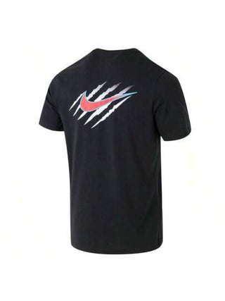 Nike قميص تي شيرت قصير الأكمام JM M NK TEE SCRATCH SU25 ، قماش قطني ناعم ، رجالي عادي ، للخارج ، للتدريب ، للجري ، HV1691